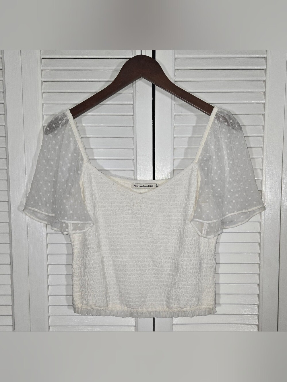 Abercrombie & Fitch Smocked Flutter Sleeve Dobby Stretchy Ruffled Top Sz M